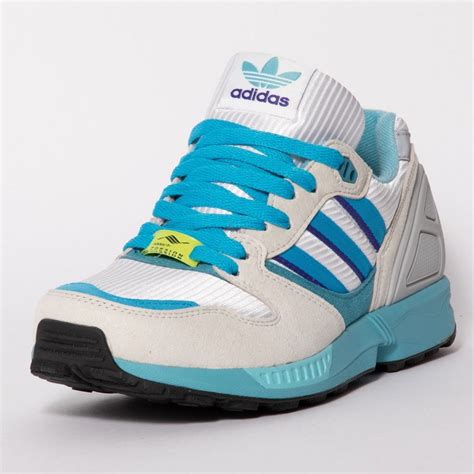 verlost adidas 5000 paar schuhe